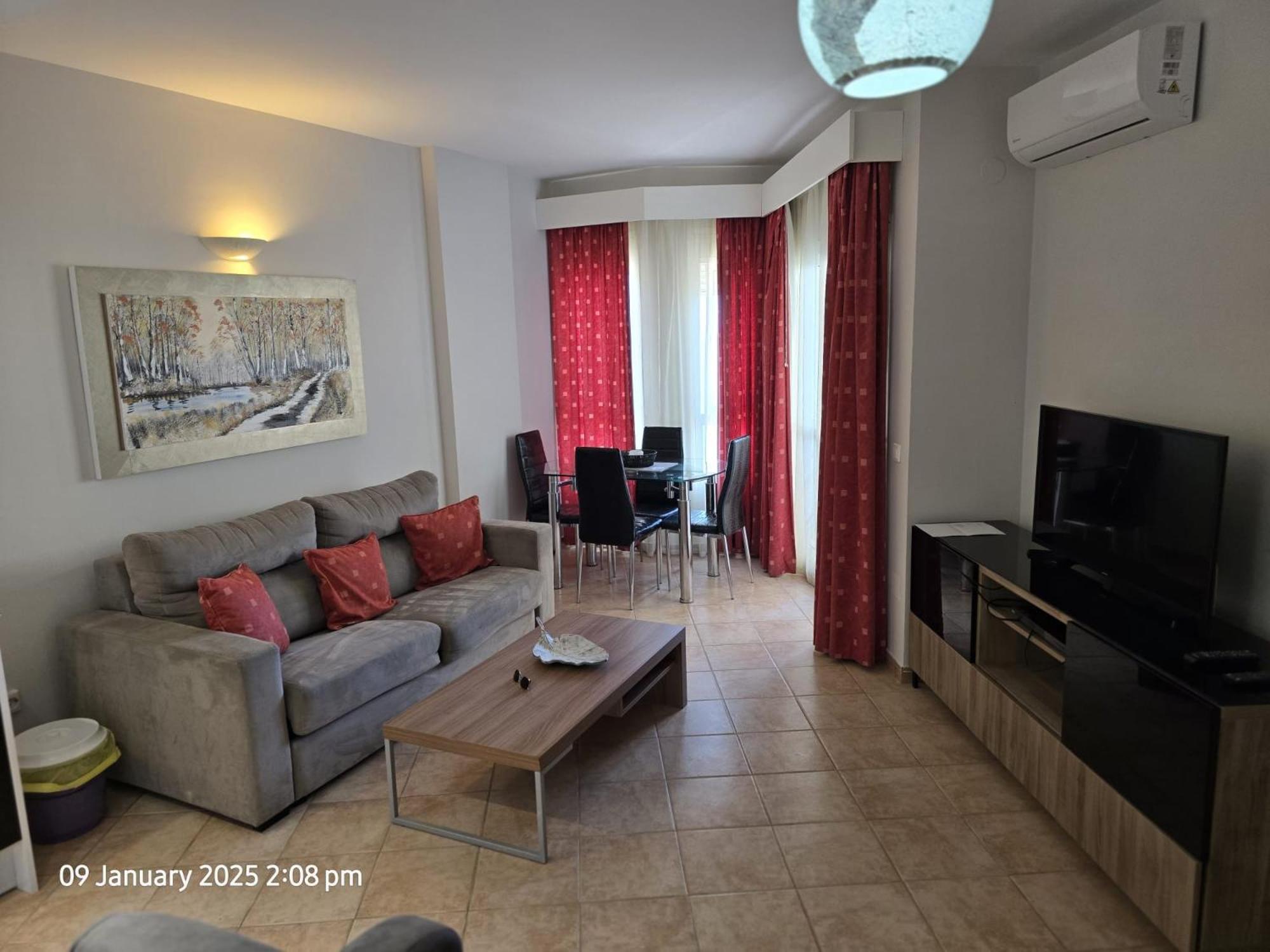 Benal Beach Apartments มาลากา ภายนอก รูปภาพ